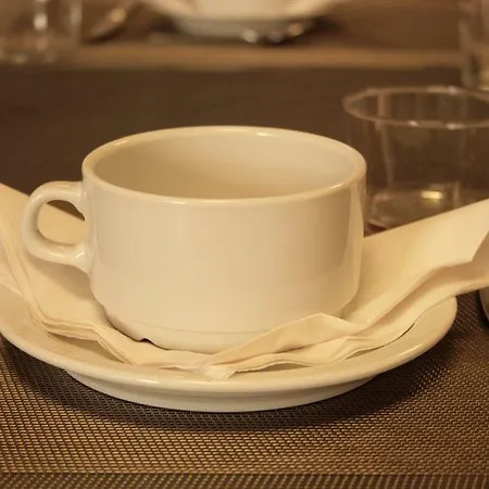 Foch 公寓式酒店 3*