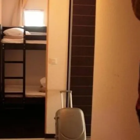 Foch Apart-hotel