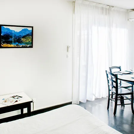 公寓式酒店 Foch