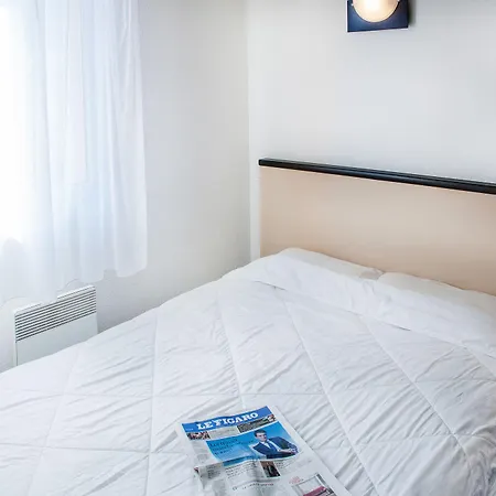 Foch 公寓式酒店 3*