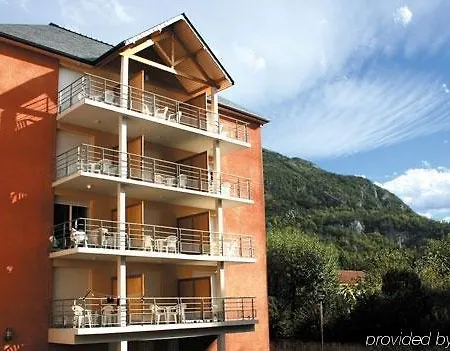 Hotel apartamentowy Foch
