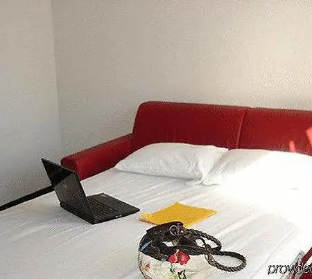 Hotel apartamentowy Foch Lourdes
