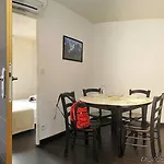 Aparthotel Foch 3*