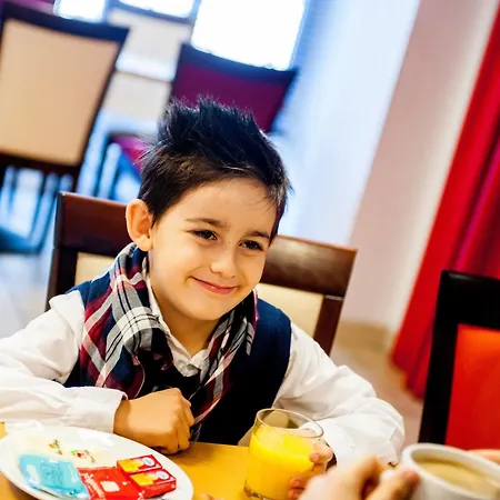 Foch Aparthotel Lourdes